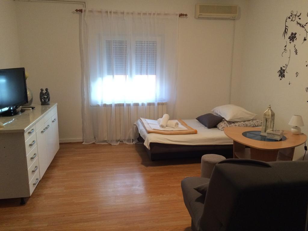 Apartment T&j *